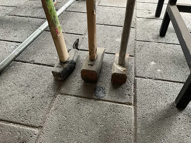 Voorhamers en bijl (3x) - afbeelding 2 van  2