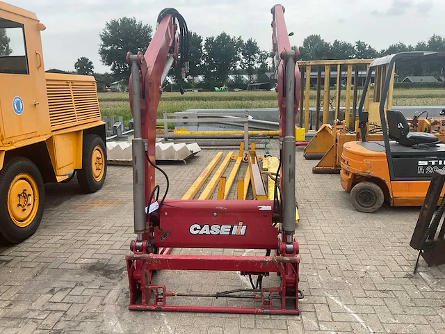 Voorlader case ih lrz130 - afbeelding 4 van  11