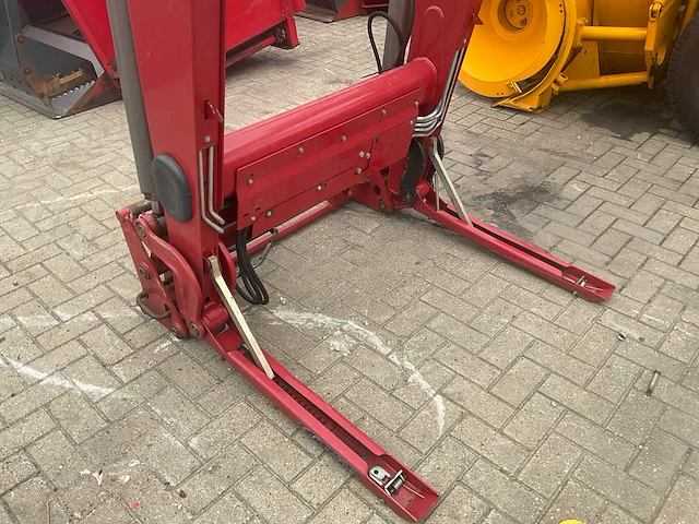 Voorlader case ih lrz130 - afbeelding 8 van  11
