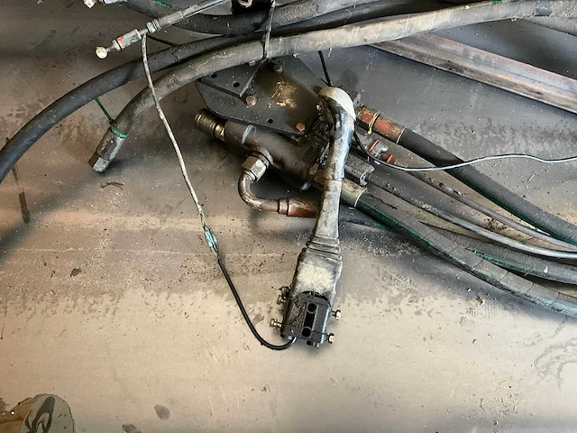 Voorlader hydraulische stuurventiel met joystick - voorladers en accessoires - afbeelding 3 van  11