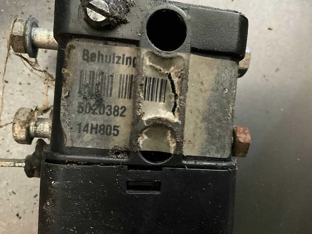 Voorlader hydraulische stuurventiel met joystick - voorladers en accessoires - afbeelding 8 van  11