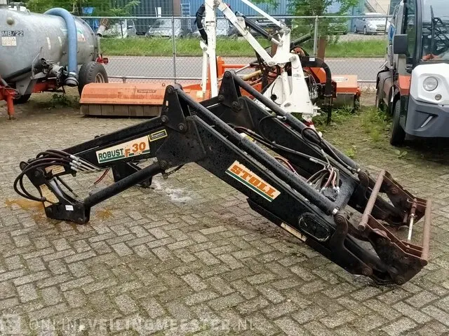 Voorlader stoll, robust f30 hdpm - afbeelding 1 van  5