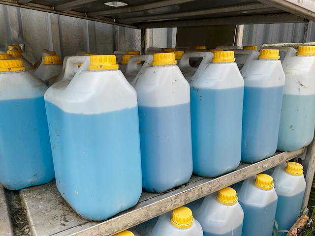 Voorraad anti-vries - afbeelding 4 van  4