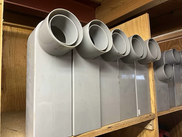 Voorraad divers pvc - afbeelding 19 van  37