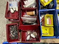 Voorraad elektra en toebehoren - afbeelding 10 van  13