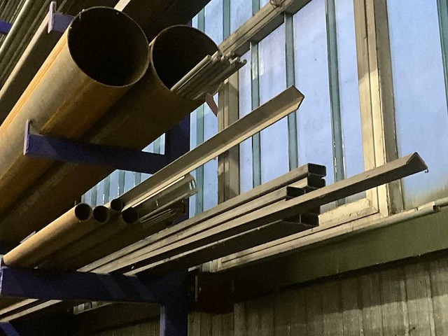 Voorraad ijzer - afbeelding 2 van  4