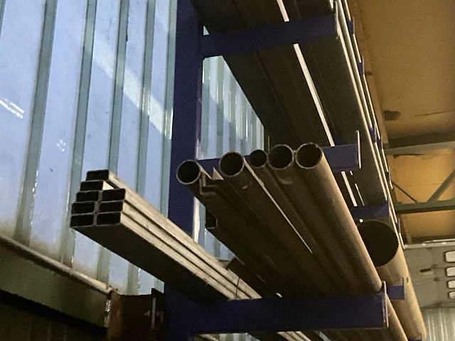 Voorraad ijzer - afbeelding 4 van  4