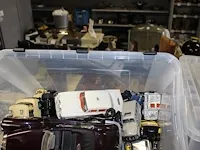 Voorraad mercedes benz miniaturen en gadgets w.o. mokken, keycords, jojo's, aanstekers, pennen, poppen etc.... - afbeelding 3 van  17