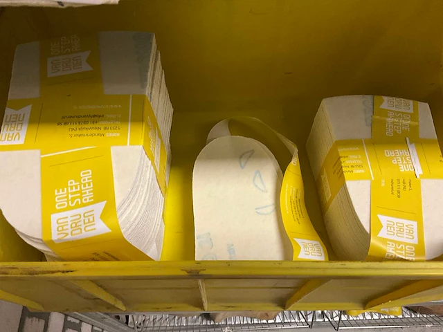 Voorraad perskurk platen -zolen, formokurk zolen en foamplaten - afbeelding 3 van  23
