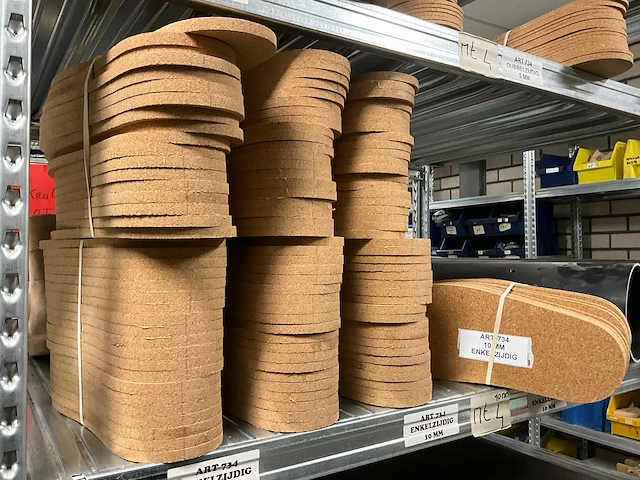 Voorraad perskurk platen -zolen, formokurk zolen en foamplaten - afbeelding 18 van  23