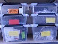 Voorraad test- en ontwikkelingsproducten en onderdelen in 69 kunststof kratten, waaronder kabels, afstandsb... - afbeelding 4 van  6