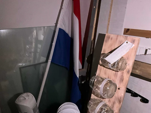 Voorraad - afbeelding 43 van  55