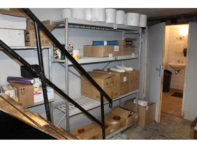 Voorraadstelling met afmeting 150 x 40 x 180 cm. - afbeelding 1 van  2