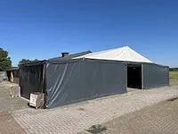 Voortent / overkapping
