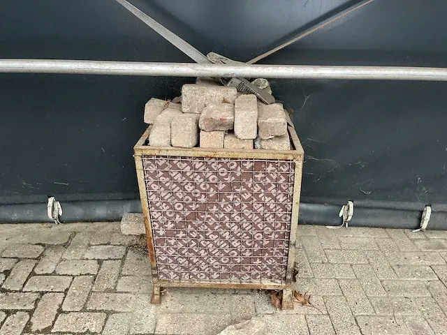 Voortent / overkapping - afbeelding 13 van  21
