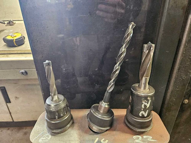 Voortman - 2005 - v603 + vb 1050 - cnc-boor zaag straat - afbeelding 14 van  16