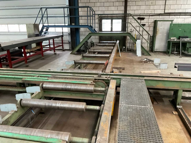 Voortman automatisch product transportsysteem - afbeelding 10 van  26