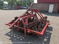 Vorenpakker met kruimelrol