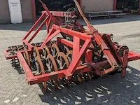 Vorenpakker met kruimelrol - afbeelding 2 van  8