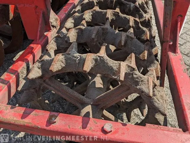 Vorenpakker met kruimelrol - afbeelding 7 van  8