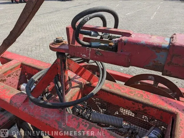 Vorenpakker met kruimelrol - afbeelding 8 van  8
