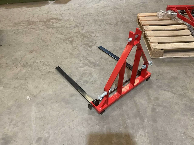Vorkenbord voor achter de tractor - afbeelding 4 van  5