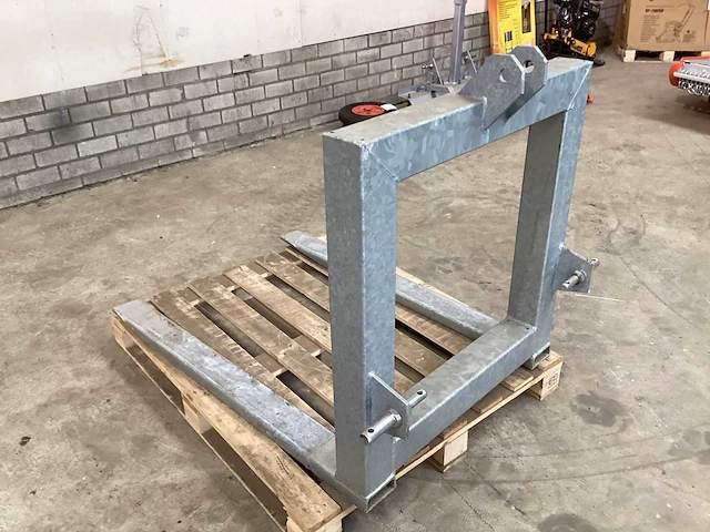 Vorkenbord voor achter de tractor - afbeelding 4 van  5