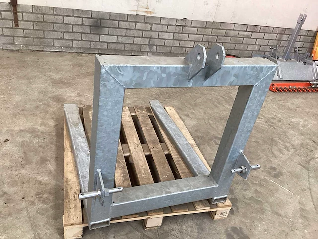 Vorkenbord voor achter de tractor - afbeelding 5 van  5