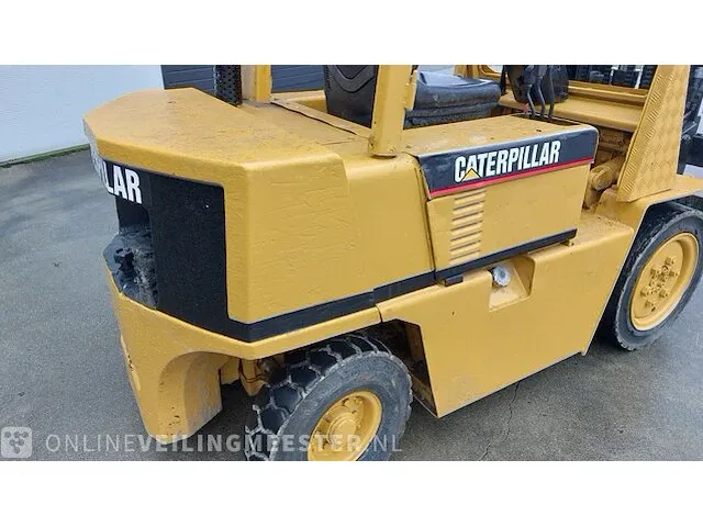 Vorkheftruck caterpillar - afbeelding 13 van  32
