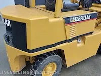 Vorkheftruck caterpillar - afbeelding 13 van  32