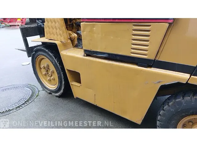 Vorkheftruck caterpillar - afbeelding 17 van  32