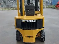 Vorkheftruck caterpillar - afbeelding 28 van  32