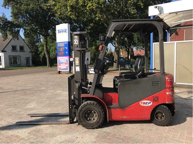 Vorkheftruck - afbeelding 13 van  19