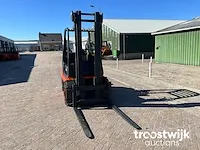Vorkheftruck - afbeelding 8 van  14
