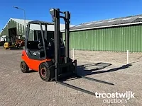 Vorkheftruck - afbeelding 9 van  14