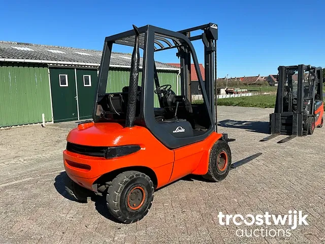 Vorkheftruck - afbeelding 11 van  14