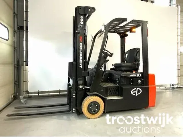 Vorkheftruck - afbeelding 1 van  17
