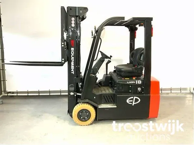 Vorkheftruck - afbeelding 10 van  17