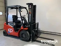 Vorkheftruck - afbeelding 2 van  33