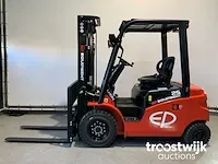 Vorkheftruck - afbeelding 12 van  33