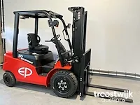 Vorkheftruck - afbeelding 32 van  34