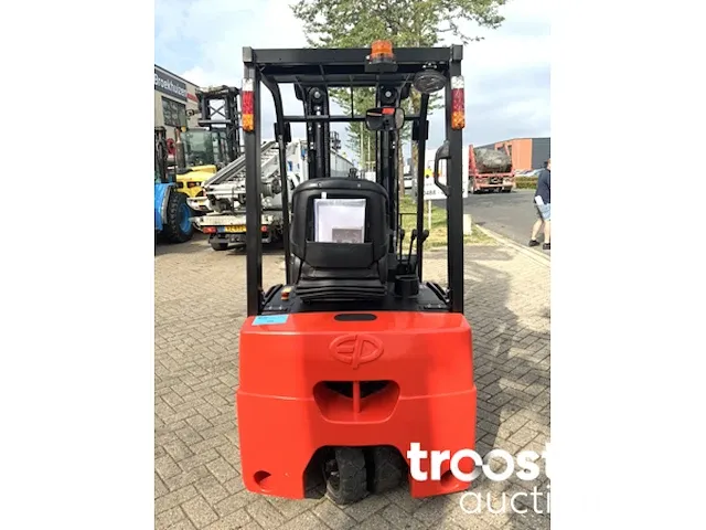 Vorkheftruck - afbeelding 19 van  19
