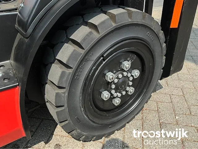 Vorkheftruck - afbeelding 14 van  22