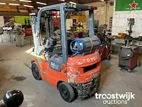 Vorkheftruck - afbeelding 6 van  11