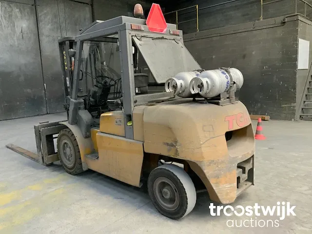 Vorkheftruck - afbeelding 11 van  15