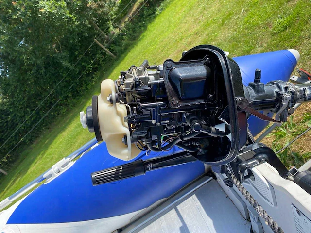 Vortex basic 300af rubberboot met buitenboordmotor en trailer - afbeelding 6 van  28