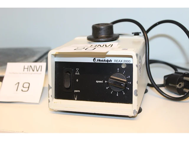 Vortexschudder heidolph reax 2000. - afbeelding 1 van  2