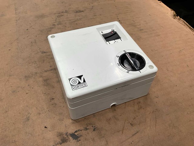 Vortice scrr5 speed regulator - afbeelding 1 van  3