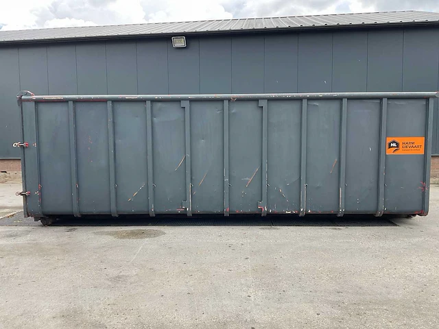 Vossebelt afzet afvalcontainer 33m3 - afbeelding 9 van  16