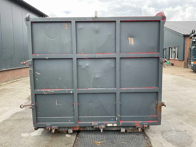 Vossebelt afzet afvalcontainer 33m3 - afbeelding 14 van  16